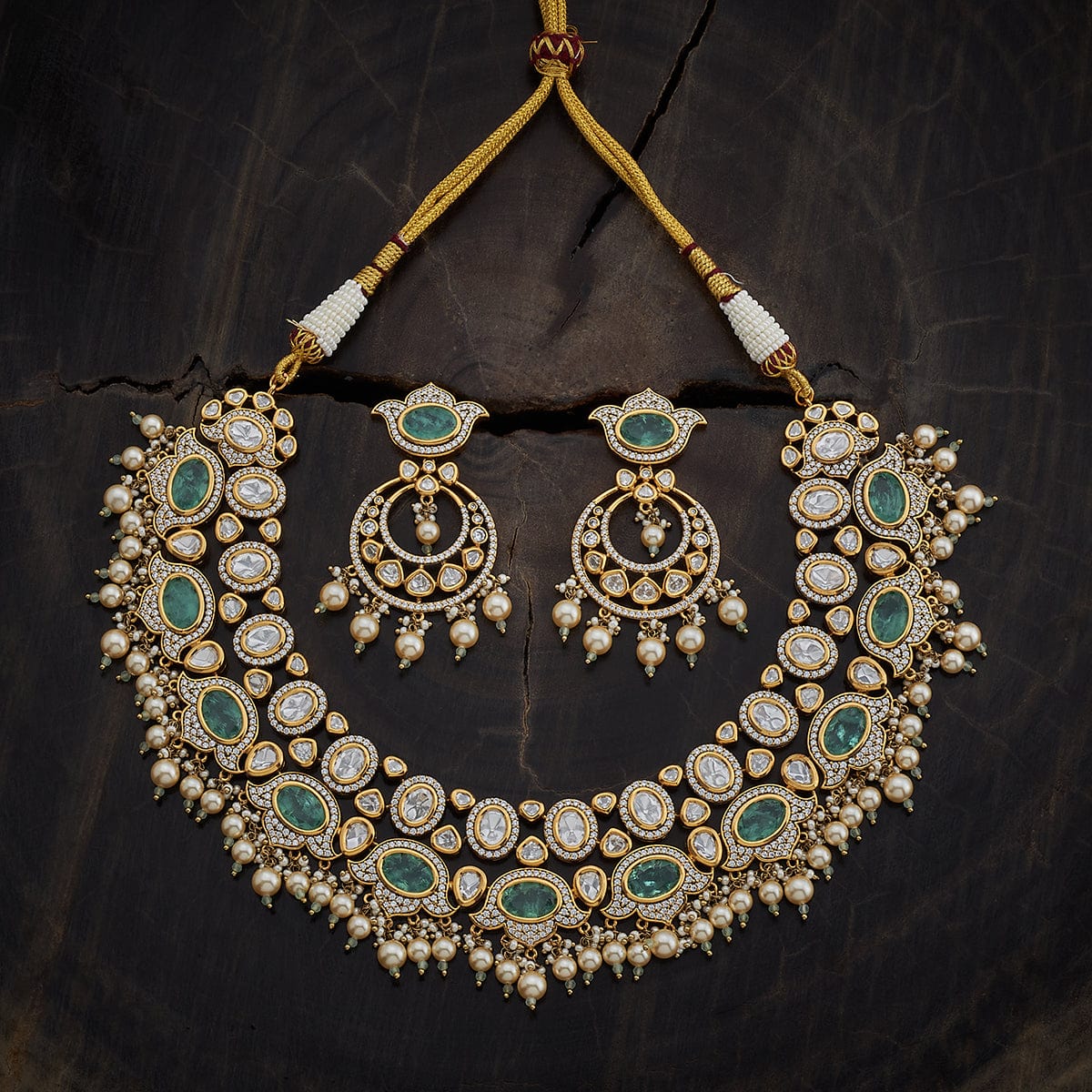 Kundan Necklace dazzling kundan stones