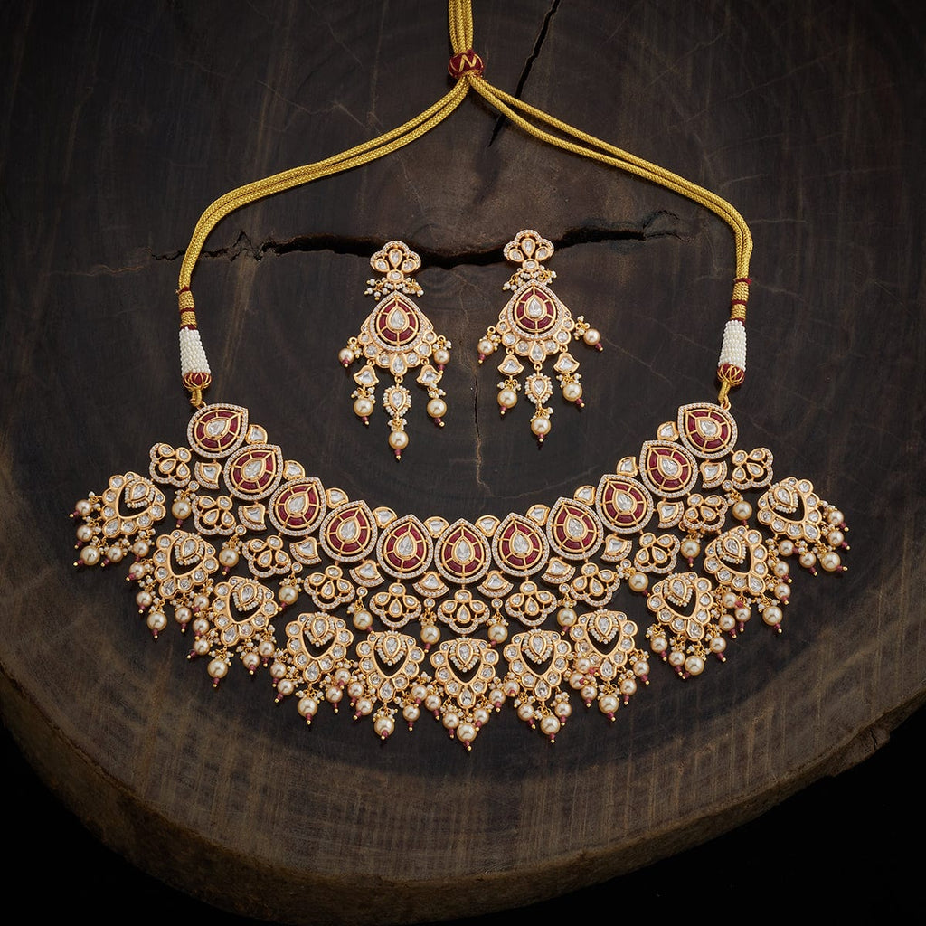 Kundan necklace crafted