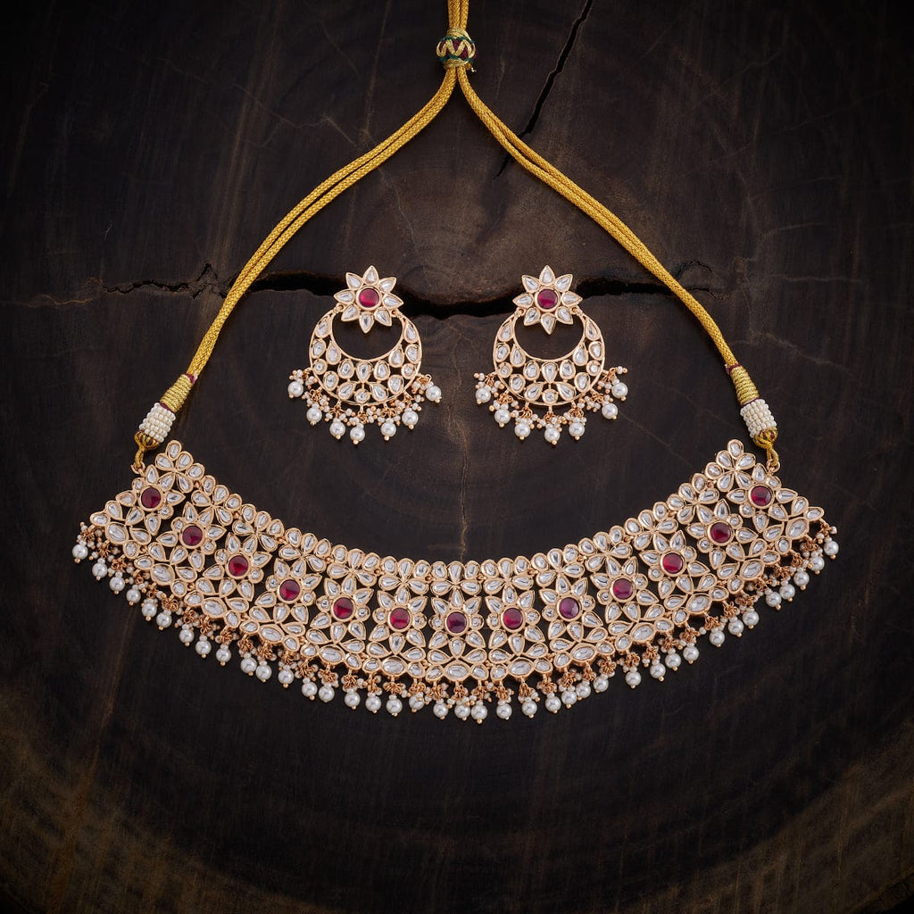 Kundan Necklace weighty appearance