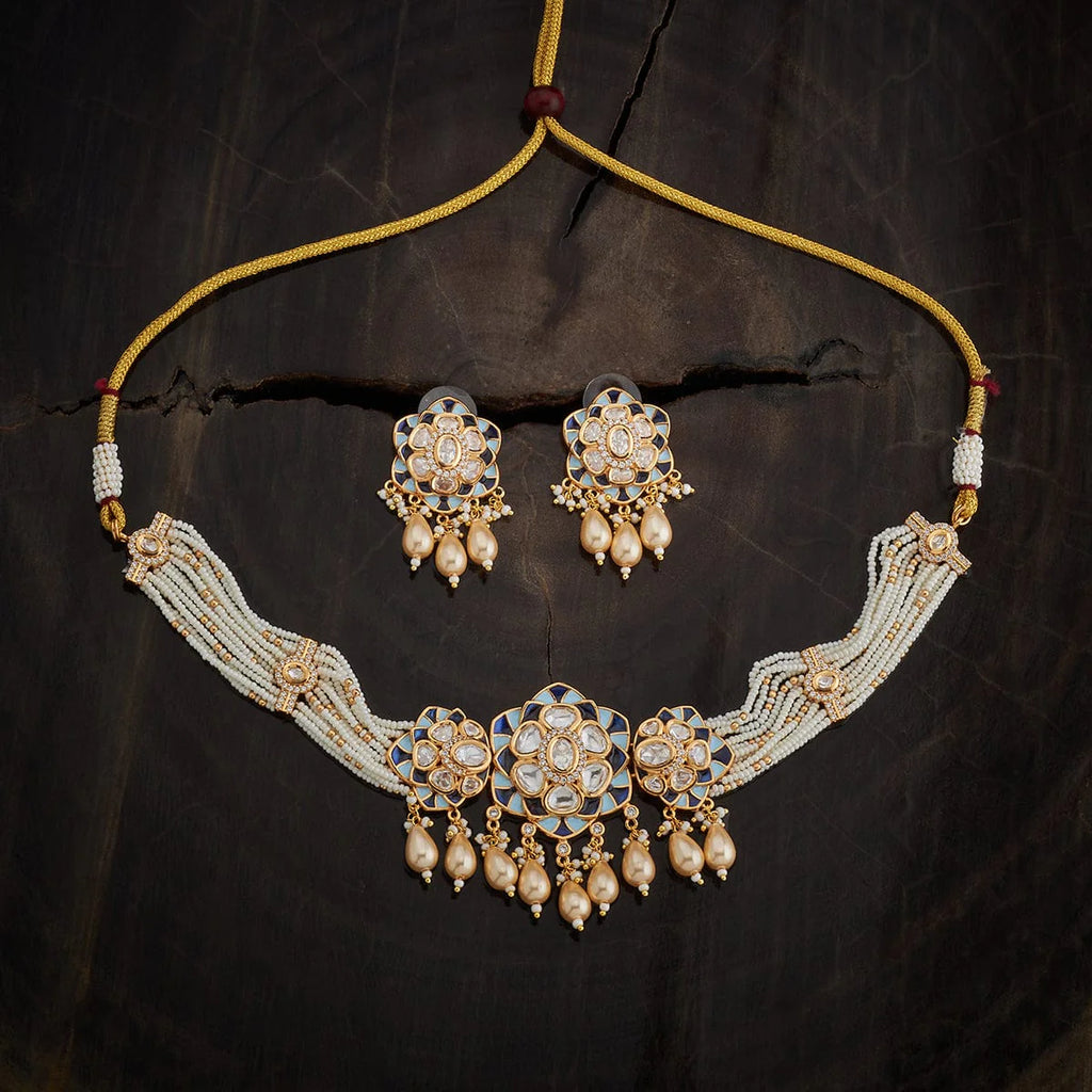 Kundan Necklace party outfit
