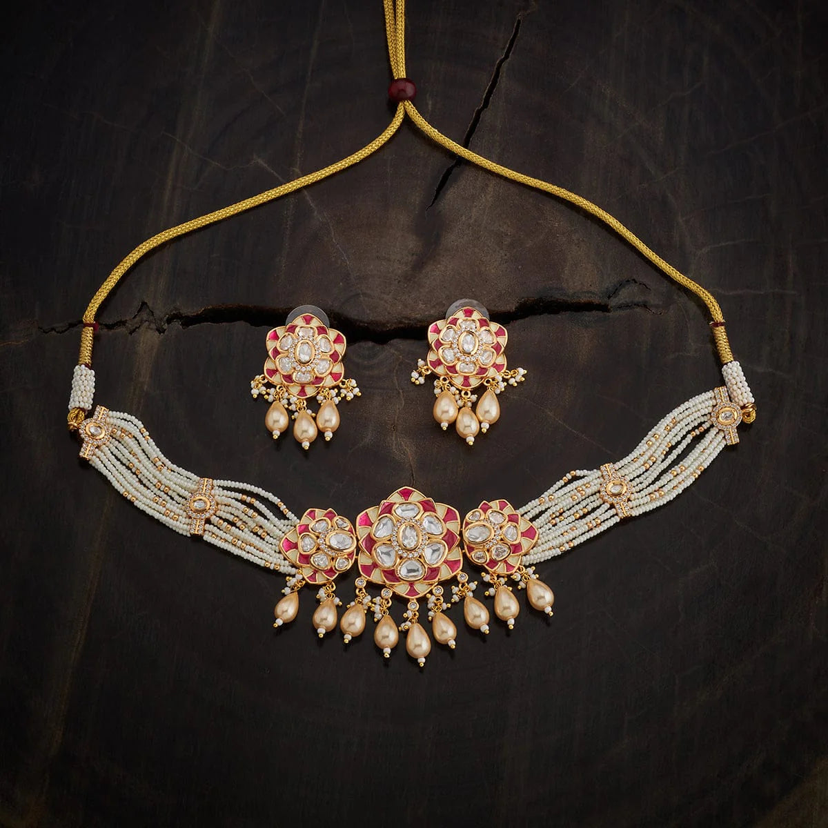 Kundan Necklace party outfit