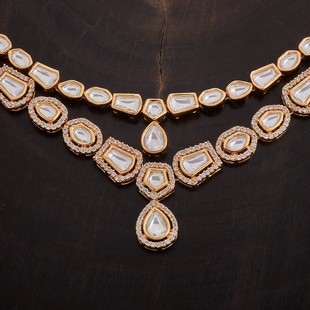 Kundan Necklace  personification