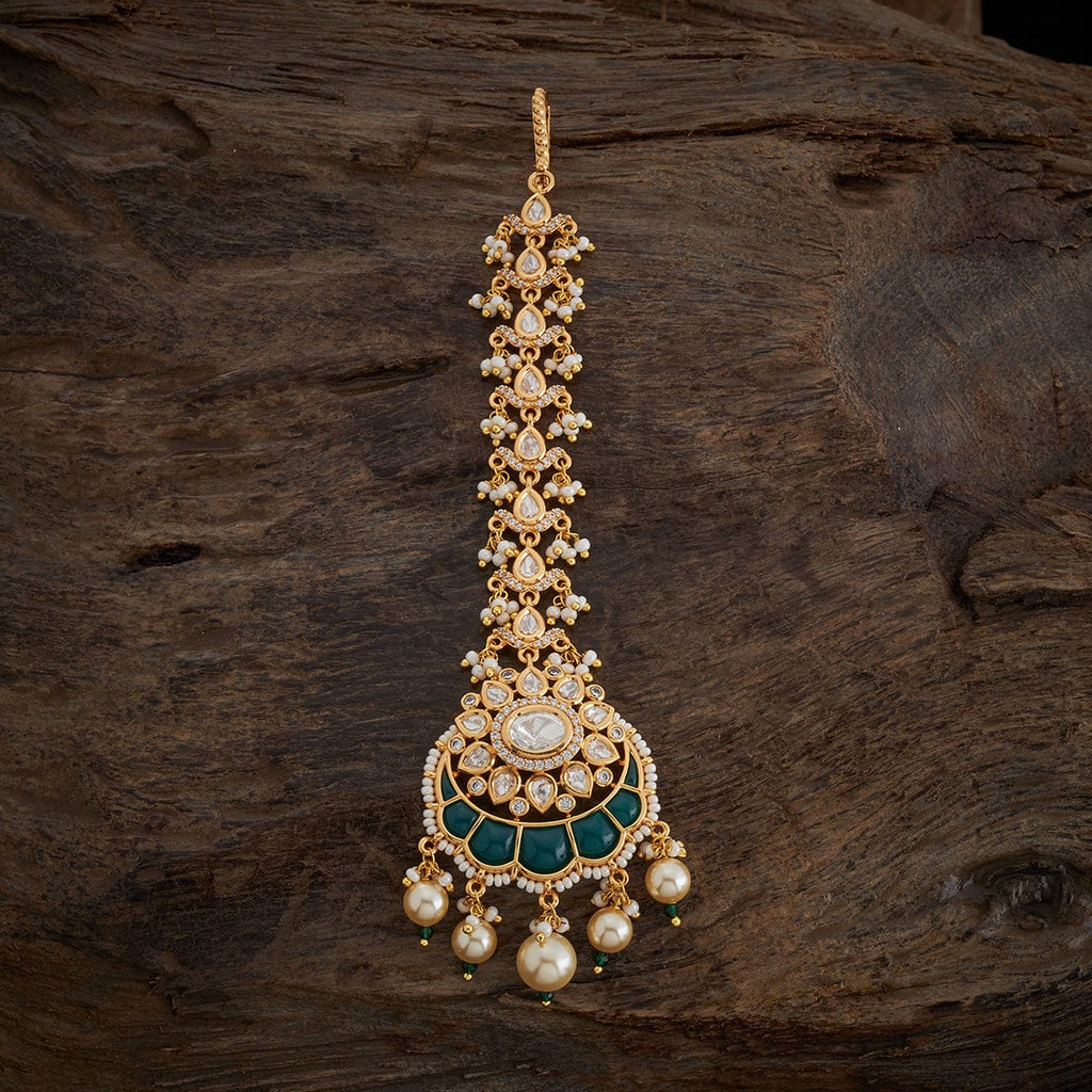 Kundan Tikka adiant kundan stones