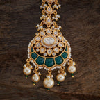 Kundan Tikka adiant kundan stones