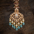Kundan Tikka three vibrant colors