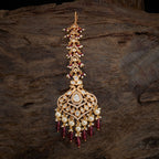 Kundan Tikka three vibrant colors
