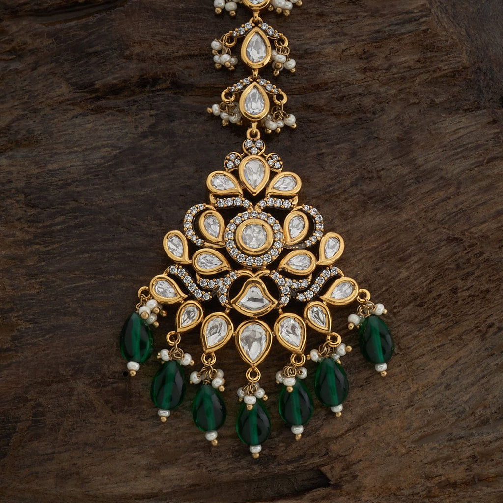 Kundan Tikka Enjoy being the centre