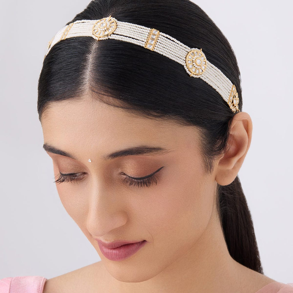 Kundan Tikka bridal ensemble