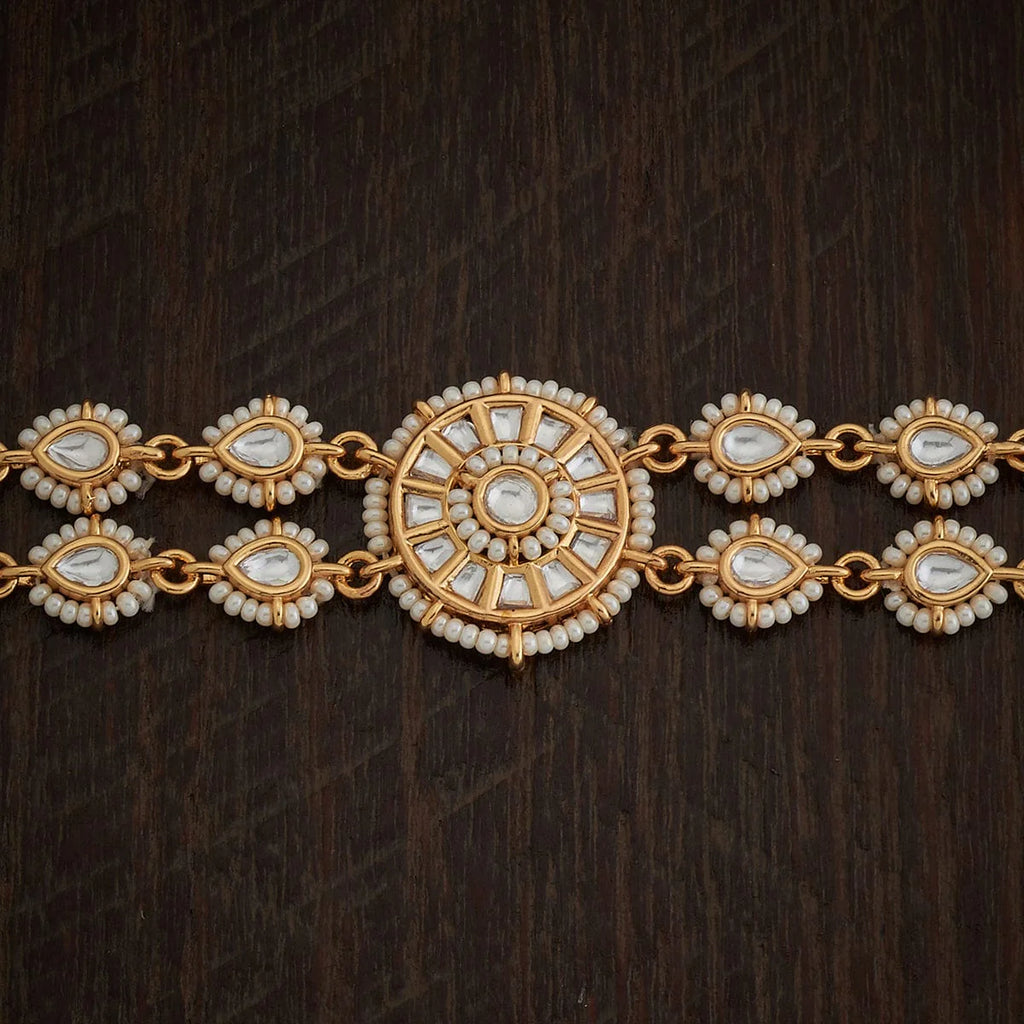 Kundan Tikka Our exquisite Kundan Tikka