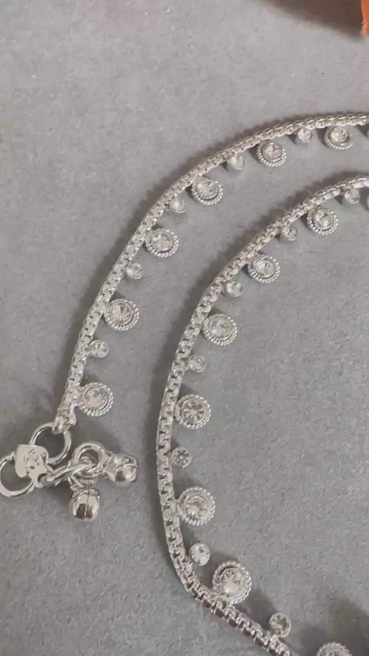 Gg Pretty Silver Imitation Beads JhanjarPayalAnklets in Silver