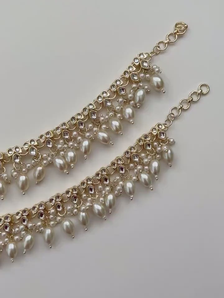 Gold Kundan Moti Pearl Anklet Payal Temple Anklet Payal Jhanjran Panjeb Boho Anklet Indian Anklets Wedding Bridal Desi Anklet Kundan Anklets