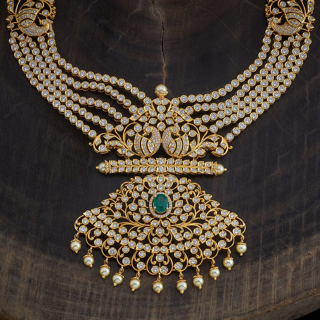 Silver Zircon Necklace looking for exquisite