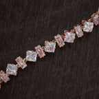 Zircon Bracelet The rectangular and diamond-shaped
