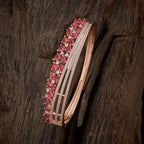 Zircon Kada reflect light