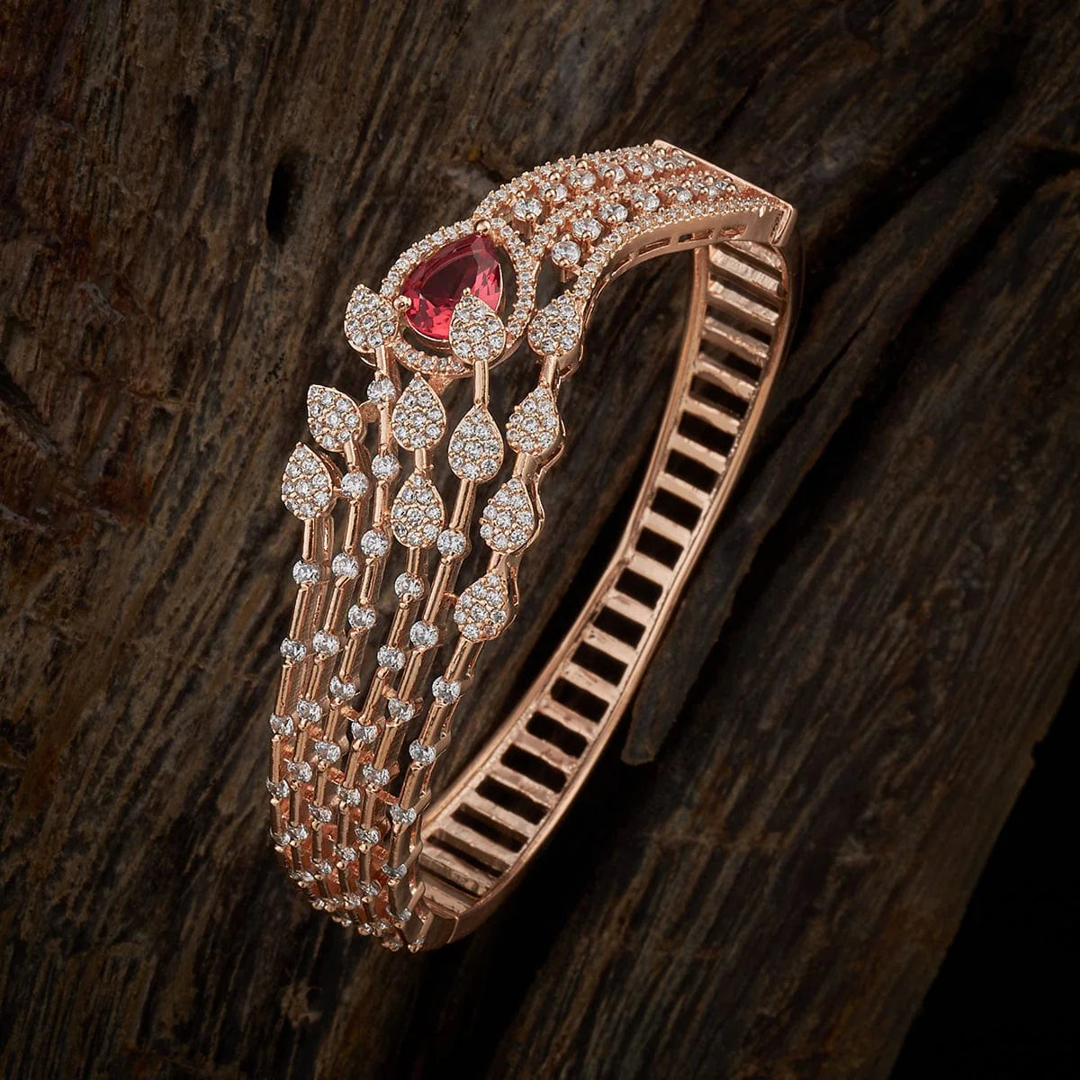 Zircon Kada unique fashion