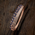 Zircon Kada reflect light