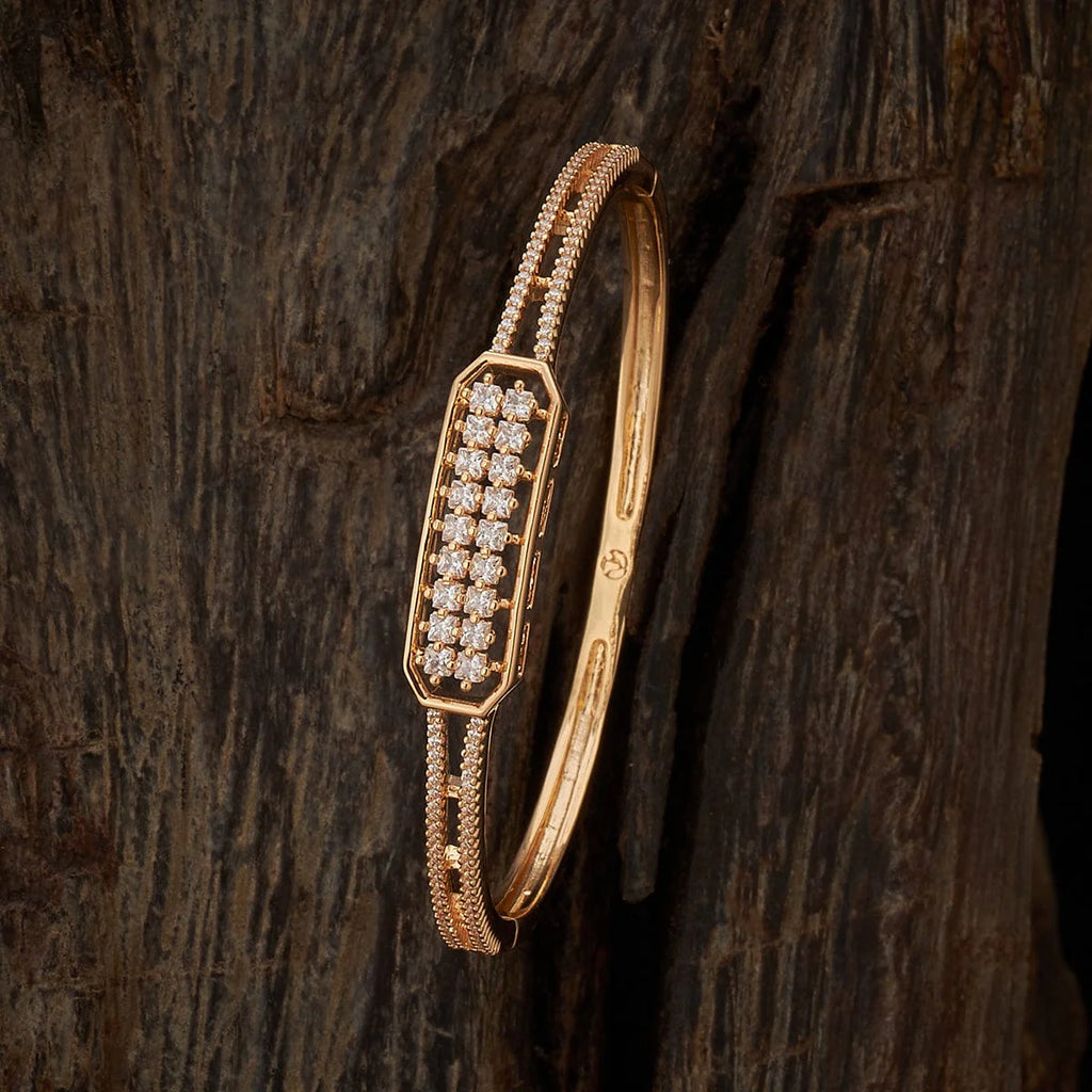 Zircon Kada attraction