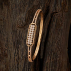 Zircon Kada attraction