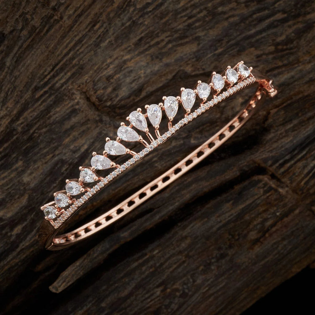 Zircon Kada Locking System