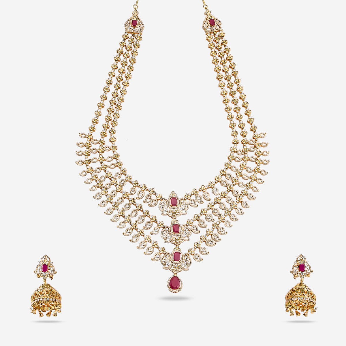 Zircon Necklace perfectly compliments your outfit