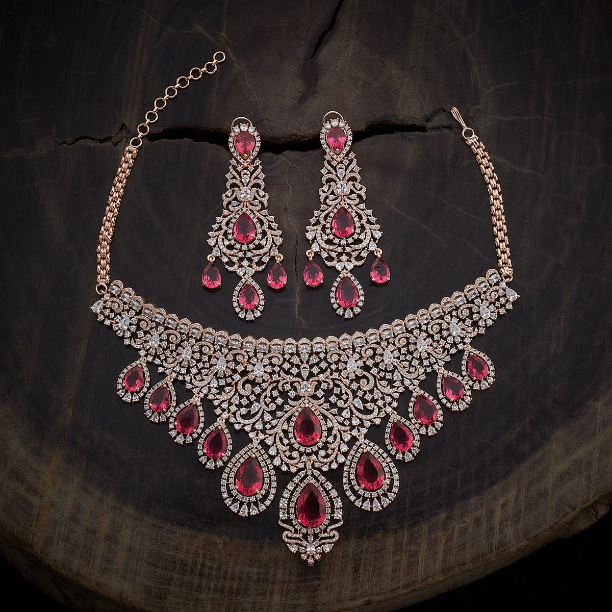 Zircon Necklace flaunt your devotion to excellence.