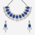 Zircon Necklace personifies simplicity.