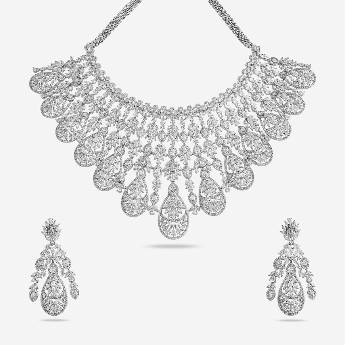 Zircon Necklace carefully crafted design