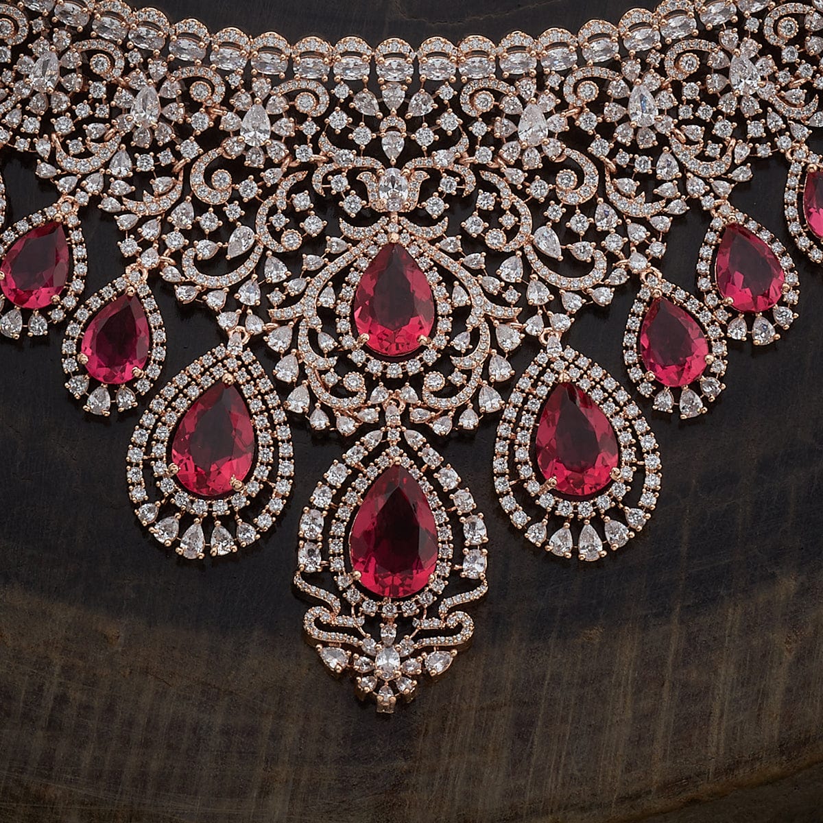 Zircon Necklace flaunt your devotion to excellence.