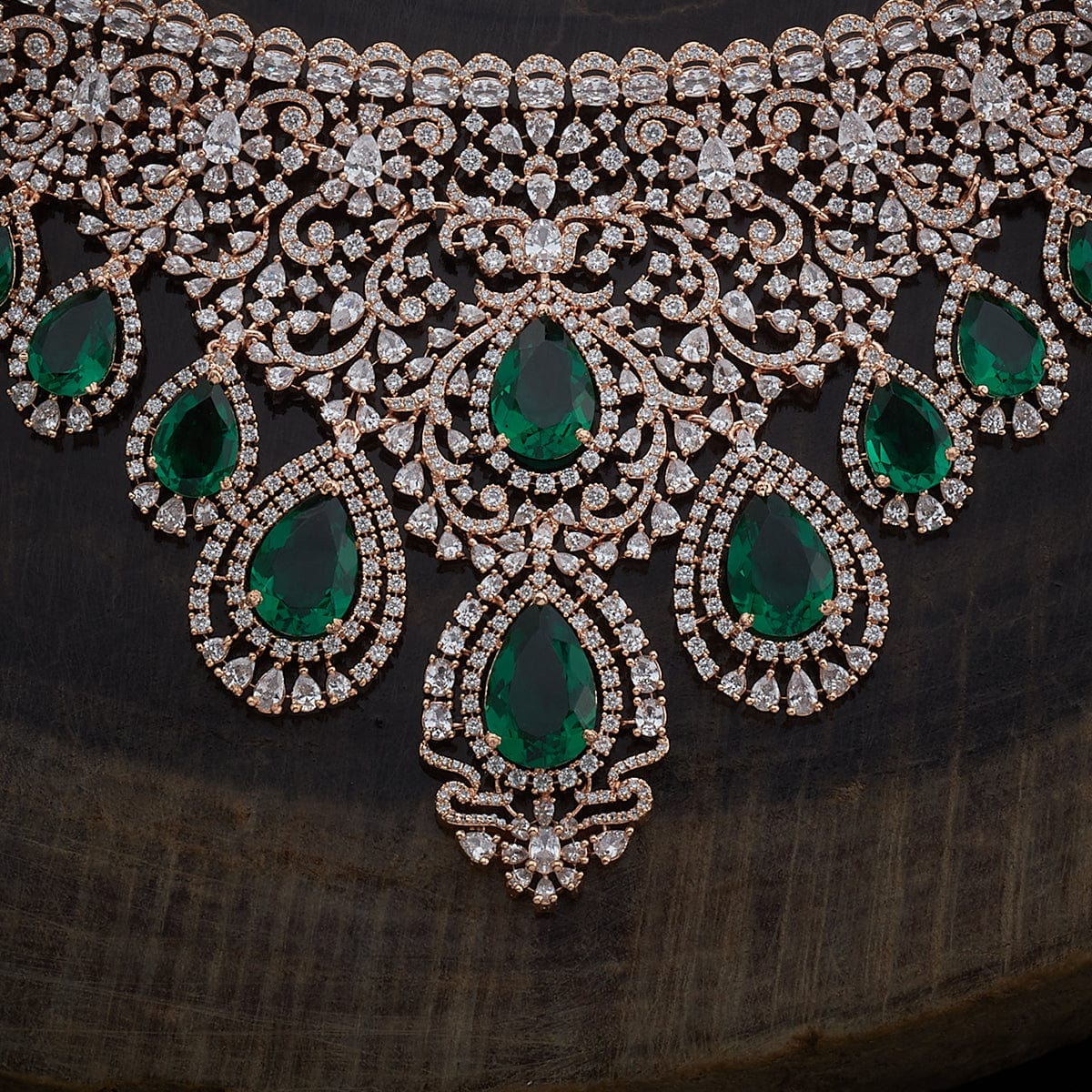 Zircon Necklace flaunt your devotion to excellence.