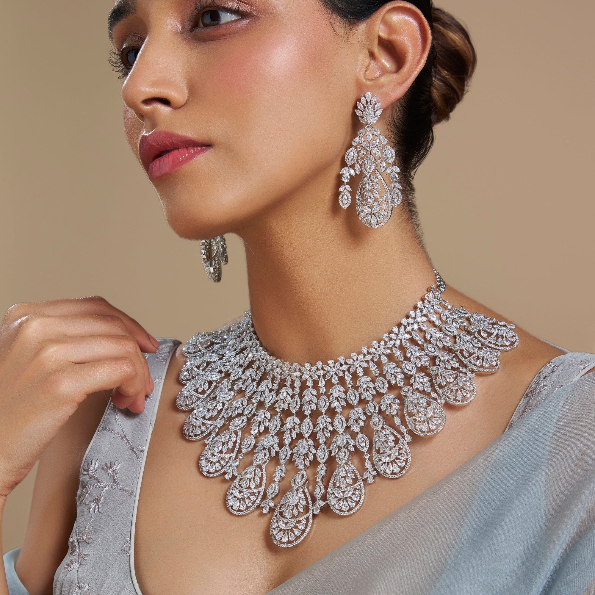 Zircon Necklace carefully crafted design