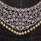 Zircon Necklace Crafted with finesse
