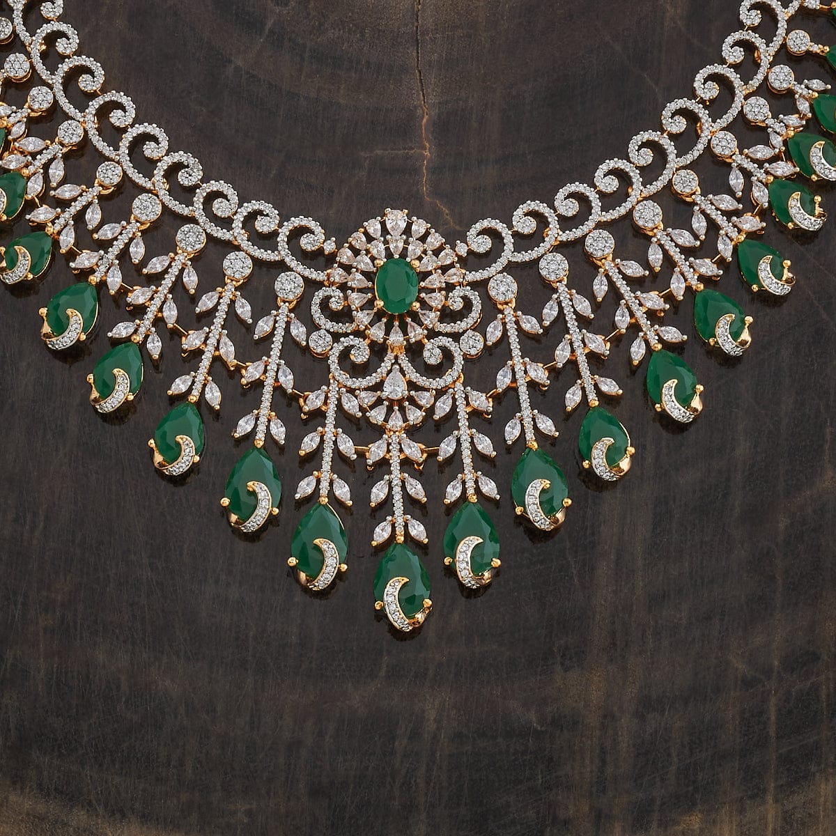 Zircon Necklace Push Back