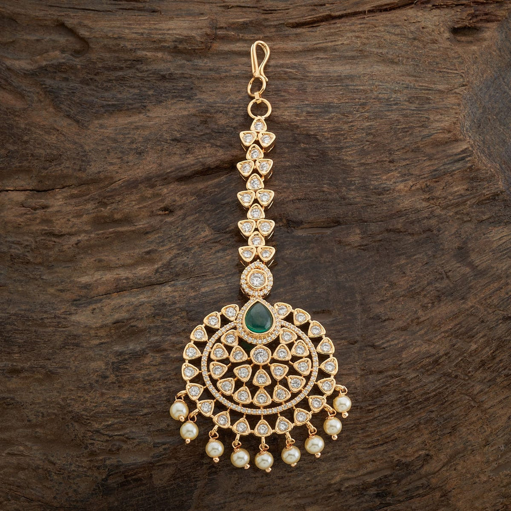 Zircon Tikka Adorn your forehead with this exquisite